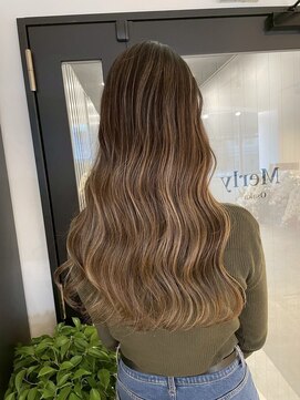 メリー オオサカ(Merly Osaka) 海外ベージュバレイヤージュ