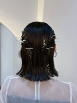 タイトヘアお呼ばれヘア_イメチェン美髪外ハネボブ