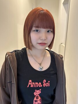 デコ(DECO) ビビッドカラー×タッセルボブ