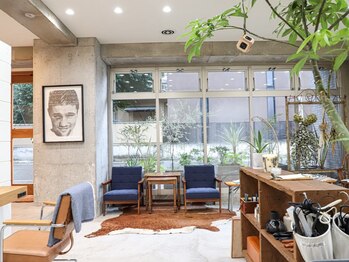 シーモアアンドサンズ(Seymour and Sons)の写真/移転統合リニューアル！こだわりのインテリアと音楽の中で、心地よく過ごせます☆また通いたくなるサロン♪
