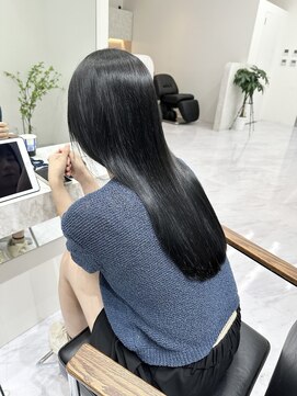 エレリー 和歌山店(EleRe) EleRe 栄/名古屋/髪質改善/縮毛矯正/カラー/レイヤーカット