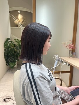 フィーカ(fika) 切りっぱなし外ハネボブ×パープルカラー