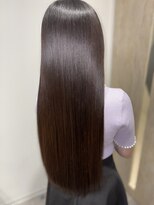 エスト(est)&nbsp;est式こだわりトリートメントによる美髪ロングストレート