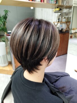 ロッヂ(LODGE) デザインカラーショート