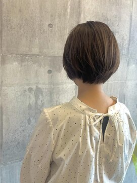 アーチ(ARCH) 伸ばしかけのショートヘア【ARCH Sayaka】