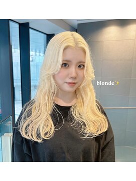 クム(kumu) 韓国へア/レイヤー/顔周り/ボブ/透明感カラー