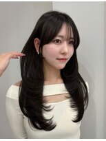 ヴェルア 四条烏丸(Velua)&nbsp;20代ワンホンレイヤープッチンモリダークブラウンエクステカット
