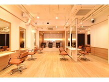 アロマ ヘアー ルーム 新宿店(AROMA hair room)