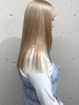 ヌークバイラヴェスト 四日市(neuk by lovest) White milk tea