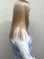 ヌークバイラヴェスト 四日市(neuk by lovest) White milk tea