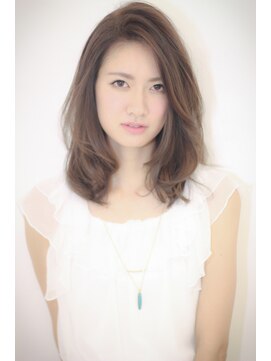 ファミーユ ヘア(Famille Hair) スタイリング簡単！！クールな大人パーマ