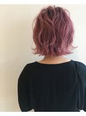 大人可愛い暖色系カラー♪ピンクゆるふわ切りっぱなしボブ