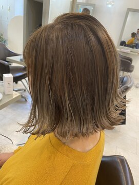 ヘアーサロン イルア 北越谷(hair salon I'LUNA) バレイヤージュ外ハネボブベージュ