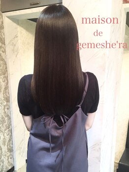 メゾン ドゥ ジェメシェラ(Maison de gemeshe'ra)の写真/技術講師経験のある正確な技術工程。あなたの髪を一番に考えるから、思い通りの仕上がりへ*【女性限定】