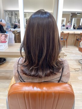 オリーブスバイネオリーブ(Olive's by neolive) *レイヤーカット*(くびれヘア/顔周りカット/根元パーマ)