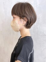 アイティーバイアルバム 北千住店(IT by ALBUM)&nbsp;まろやかアッシュブラウンショート_斜めバング_ba404803