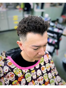 バーバーショップイシカワ(BARBER SHOP イシカワ) スキンフェードパーマスタイル