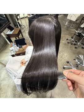 サロンドミルク 原宿(salon de MiLK) 【原宿、表参道、明治神宮前】美髪矯正でお悩み改善しよう