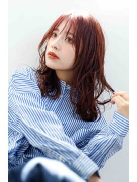 フラミューム 三島(flammeum) ミディアムレイヤー×巻き髪