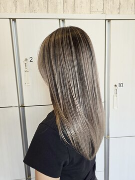 ヘアメイク アリエス 岩切店(HAIR MAKE aries) 透明感抜群 ホワイト系バレイヤージュ