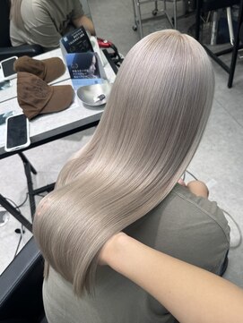 ペレ 渋谷(PELE) ミディアムヘア/暗めカラー/グレージュ/渋谷