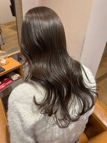 リタ(Lita)&nbsp;レイヤーカット/ロング/オリーブグレージュ