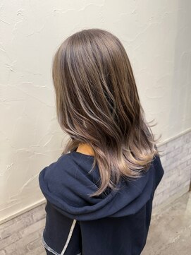 シュリット(schritt) ブリーチハイトーンベージュ 3Dカラー　渋谷YOSHITAKE