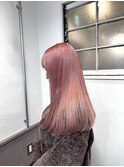 ピンクベージュ