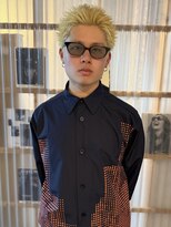 PARKiiiNG 心斎橋　ブリーチ/ダブルカラー/パーマ/メンズ【パーキング】&nbsp;刈り上げセンターパート