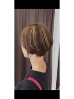 クラージュ(Courage)&nbsp;女性らしく、カッコいいショートボブ