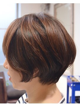 ポタム 東中野(potamu) クセを活かしたショートボブ