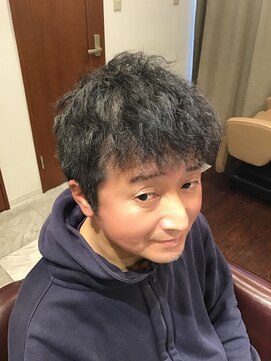 ヘアデザインアンドプラスヘアー ロサルゴサ ツイスト艶男