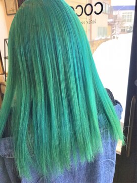 ヘア メイク ココ(hair make coco) ブリーチ×ターコイズブルー♪