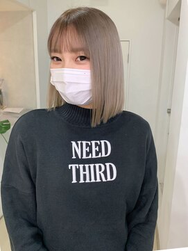 ジェム(GEM) ホワイトベージュ/切りっぱなしボブ◎