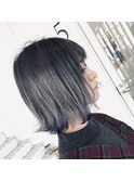 CIERA.くすみブルー×外ハネ裾カラー
