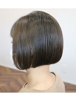 ウィスカーヘアー(whisker hair)&nbsp;大人ミニボブ