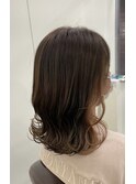 ピンクベージュのインナーカラー