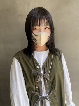 アマーク(a mark) 《松本 華》顔周りカット & yellow make