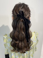 ディティカレスト(Dityca rst)&nbsp;ウェーブのハーフアップ♪