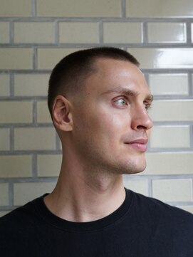 ダウバーバーショップ(DAU BARBER SHOP) 坊主フェード