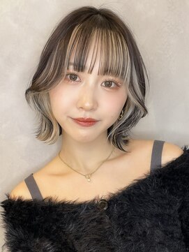 トルネード(TORNADO) 韓国風へア 似合わせカット くびれ外ハネ ワンホンヘア M1108