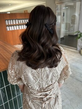 オリ('Oli)の写真/結婚式のお呼ばれヘアセットや、成人式、卒業式の特別な日のヘアセットも是非《 ‘Oli 》へお任せください!
