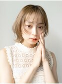 ケアブリーチ韓国風イメチェングレーベージュハッシュカット