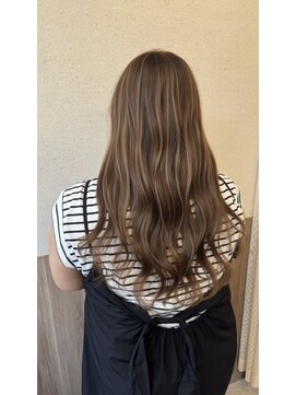 エスドットブルーム 梅田店(S.BROOM) 大人のベージュハイライト×立体感ロング
