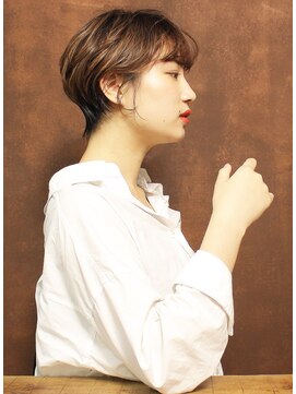 シアンデルカ(CYANDELUCCA) ふんわりカールでクセ毛風ショート