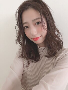 チョビー 銀座(chobii) 大人かわいいデジタルパーマ/小顔ミディ/透明感グレージュ /高柳