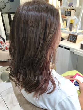 アッシュ 大宮店(Ash) インナーカラー【グレージュ×ピンクベージュ】