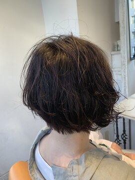アズーア ヘアーアンドスパ(azure hair&spa) ナチュラルカールボブ