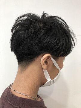 ヘッズ 本八幡店(HEADS) ショート　マッシュ　ショートボブ　HEADS 市川　学割　イルミナ
