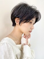 シスタ(SISTA)&nbsp;【SiSTA】田中センターパートハンサムショート似合わせカット